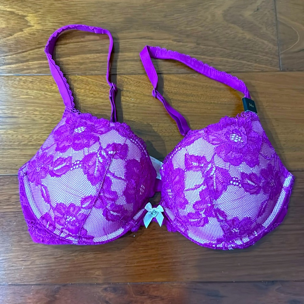 Victoria’s Secret Body by Victoria Push-up Bra
